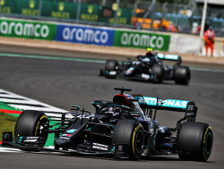 British GP: Hamilton wins at Silverstone despite last lap puncture